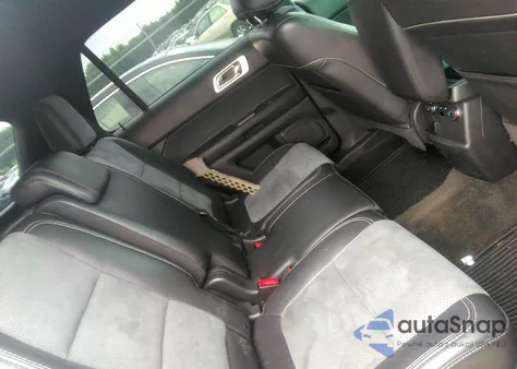 2015 Ford Explorer Xlt z USA, uszkodzony, nr VIN 1FM5K7D86FGB10636